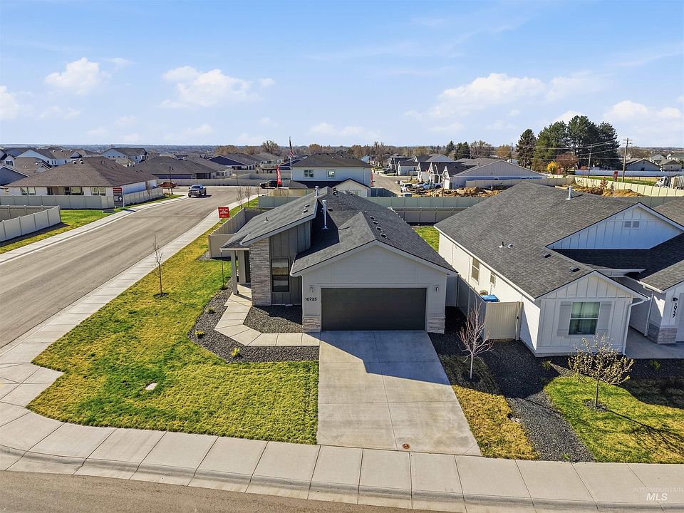 1st image of 10723 W Garganey Dr