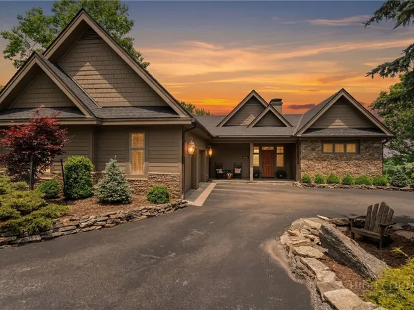 132 Grassy Gap Loop Road, Beech Mountain, NC 28604