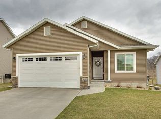 5008 Luke St, Cedar Falls, IA 50613