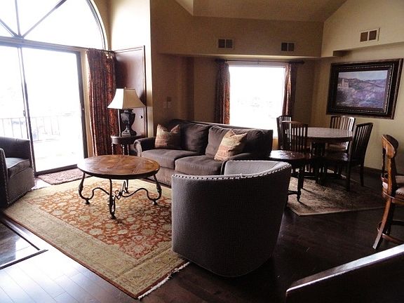 2nd image of 100 Michigan Ave #54