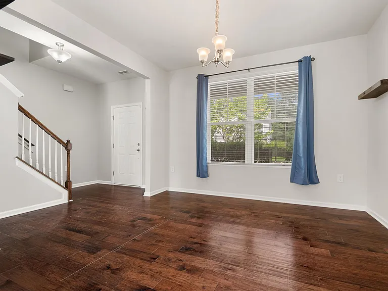 1908 Nellora Ln — Photo 11