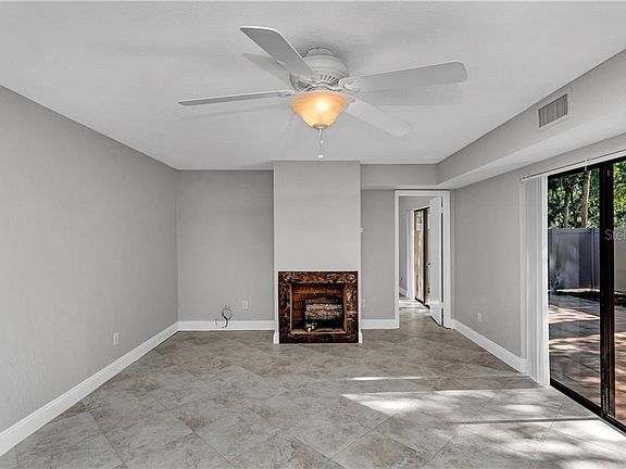 4th image of 4022 Shannon Brown Dr