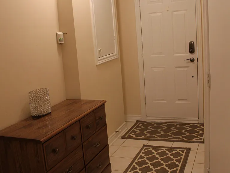 301 Gowan Ave #BASEMENT — Photo 11