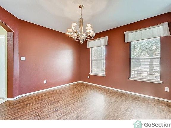 4th image of 1729 Duck Cove Dr