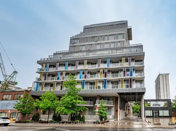 68 Merton St #603, Toronto, ON M4S 0A7