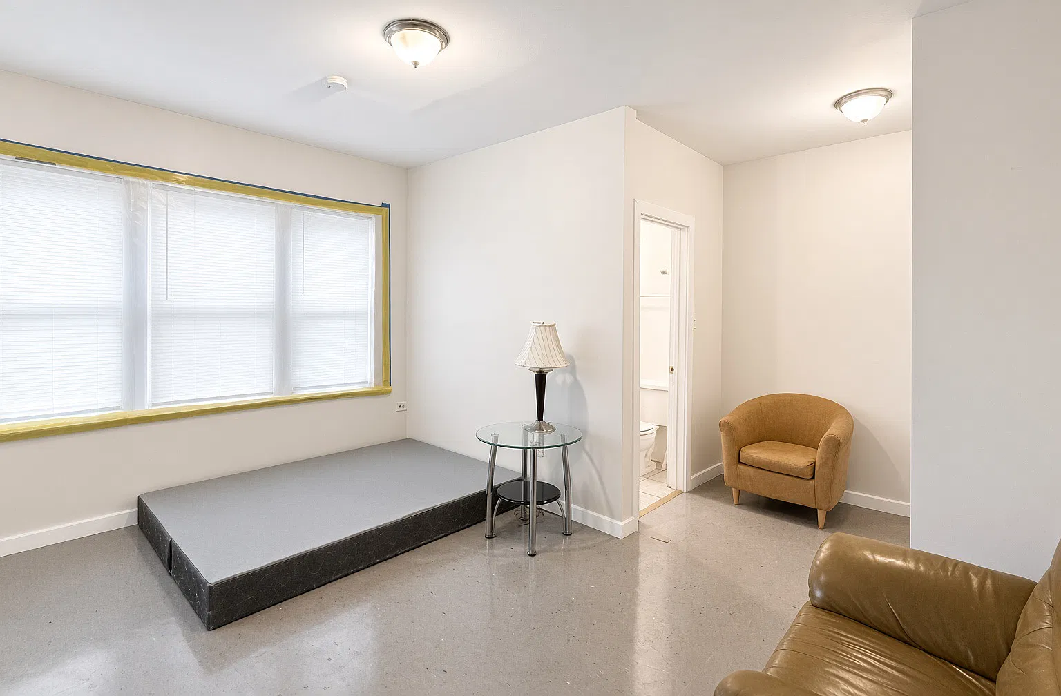 Studio, $925 — Photo 3