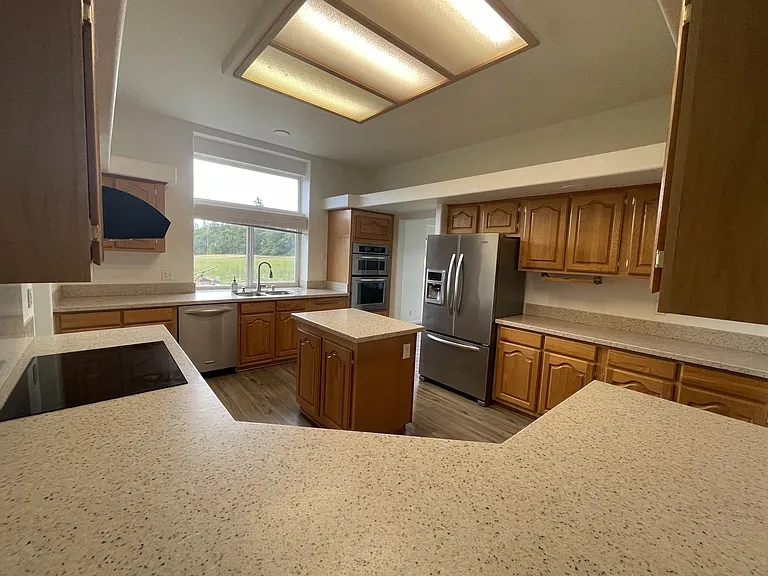 9810 Weidkamp Rd — Photo 15