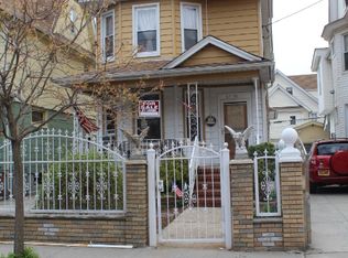 8758 117th St, Richmond Hill, NY 11418