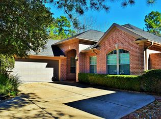 30 S Manorcliff Pl, Spring, TX 77382