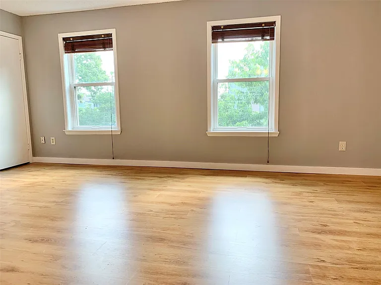 2402 Intrepid Way — Photo 25