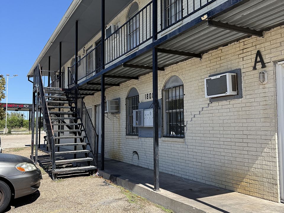 1st image of 1808 N 8th St