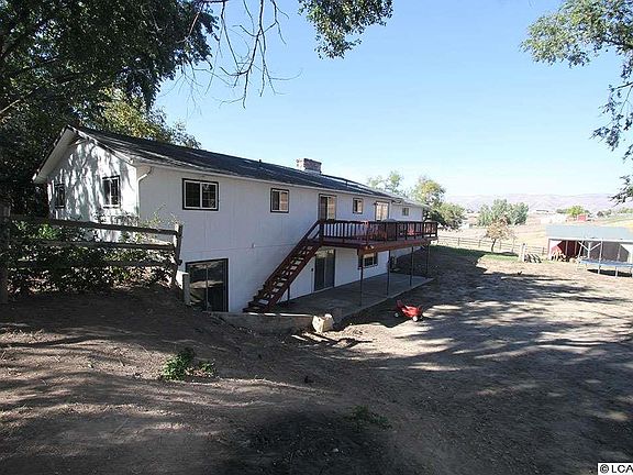 4th image of 2435 Linda Vista St