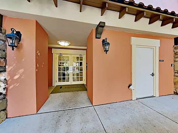 2nd image of 3818 Holland Ave APT 109