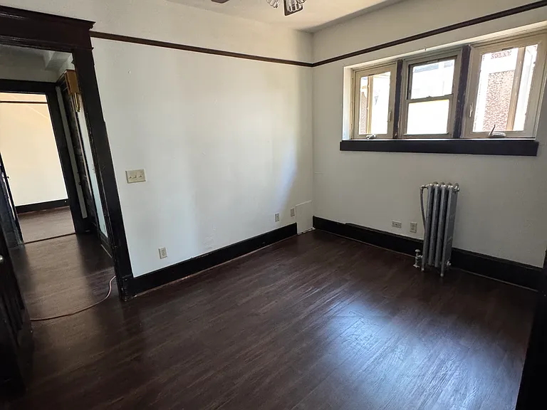 1004 S 22nd St — Photo 12