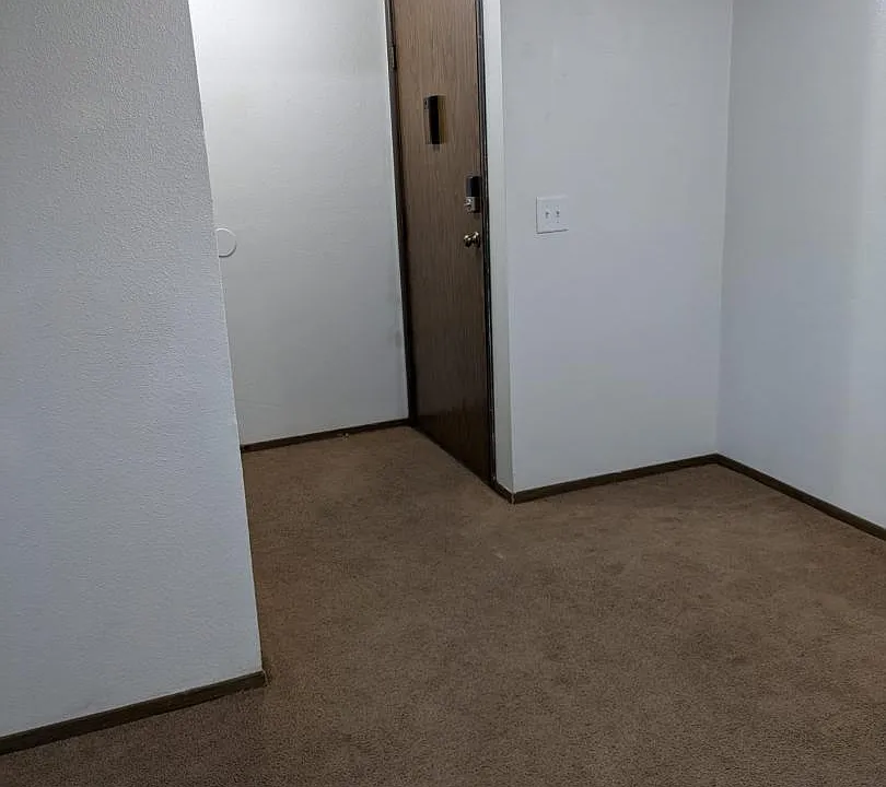 Unit Photo