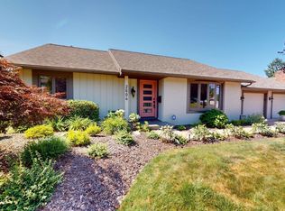 2604 E Hills Dr, Williamsport, PA 17701