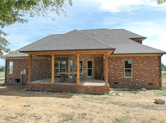 3rd image of 1253 Foxland Blvd #1253