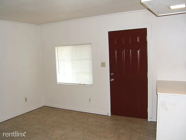 1002 N Hemlock St — Photo 89