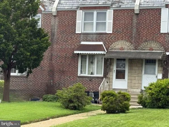 2734 Hellerman St, Philadelphia, PA 19149