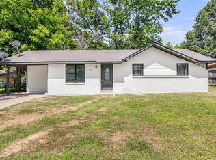 1521 Overhill Rd, Jonesboro, AR 72401