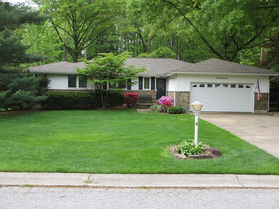 1st image of 2102 Valley Ave