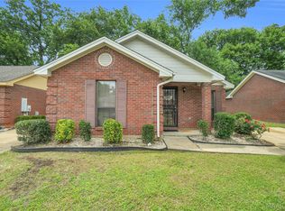 2736 Country Brook Dr, Montgomery, AL 36116