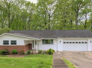 17 Mohawk Trl, Huntington, WV 25705