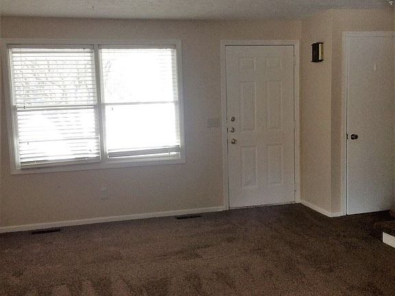 3rd image of 7592 Peachmont Ave NW