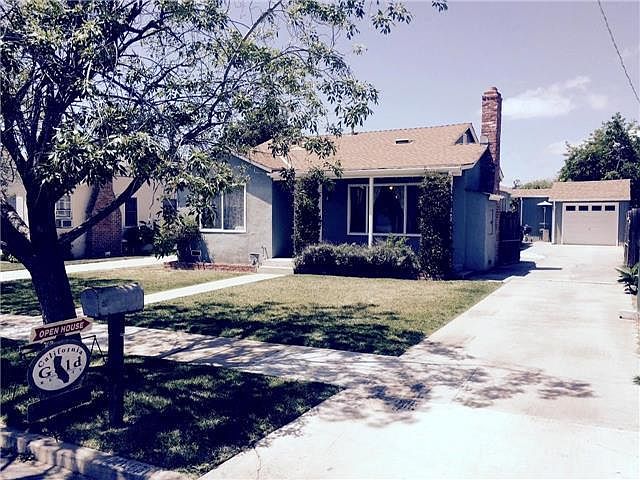 1st image of 4057 Holly Dr