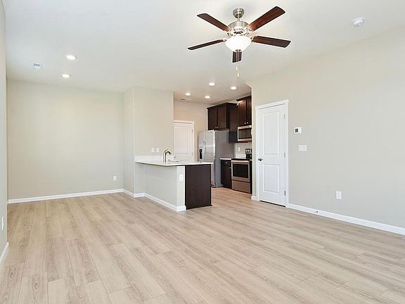 3rd image of 7045 NE 155th Pl