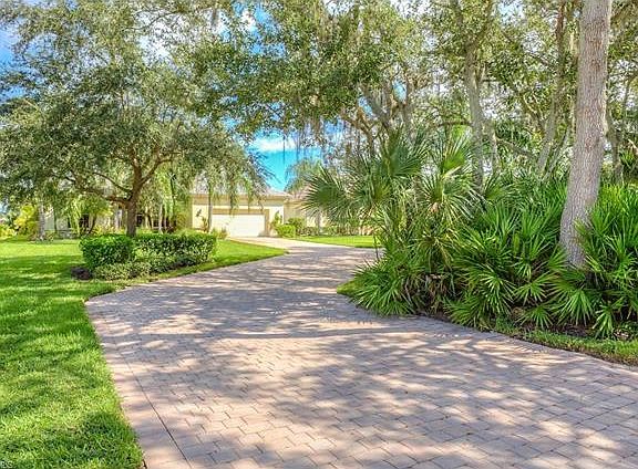 2nd image of 16353 Coco Hammock Way