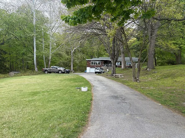 142 Westchester Ave, Buchanan, NY 10511