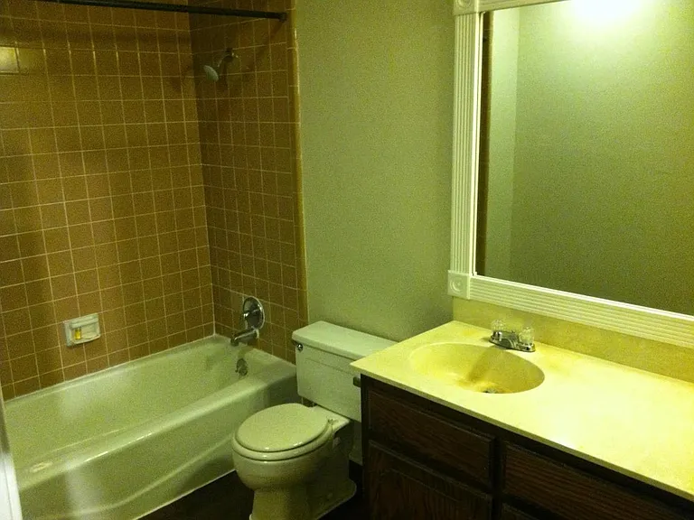 6111 Gaelic Glen Dr — Photo 5