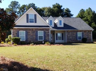 123 Autumn Ridge Dr, Griffin, GA 30224