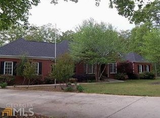 6093 Camelia Dr, Douglasville, GA 30135