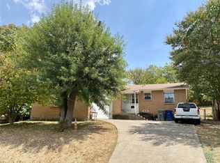 3238 Highland Woods Cir, Dallas, TX