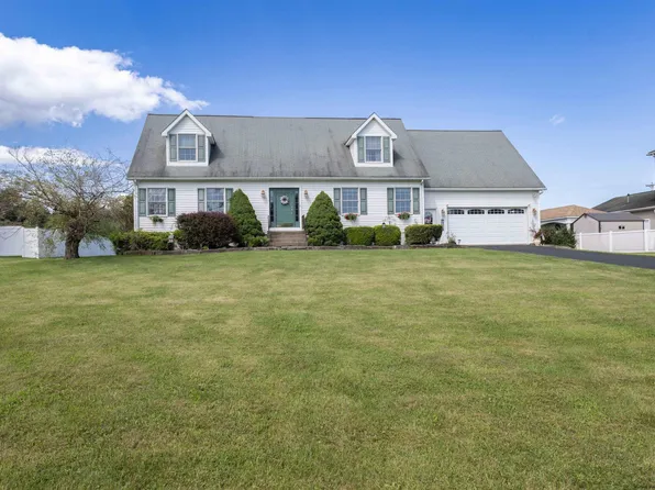 6 Beech Court, Kingston, NY 12401