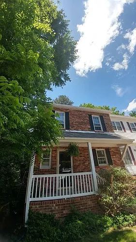 5563 Forest Hill Ave Photo 1