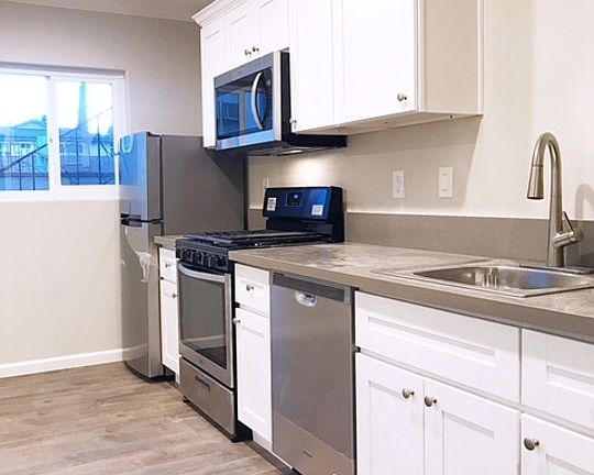 5th image of 285 W Montecito Ave APT B
