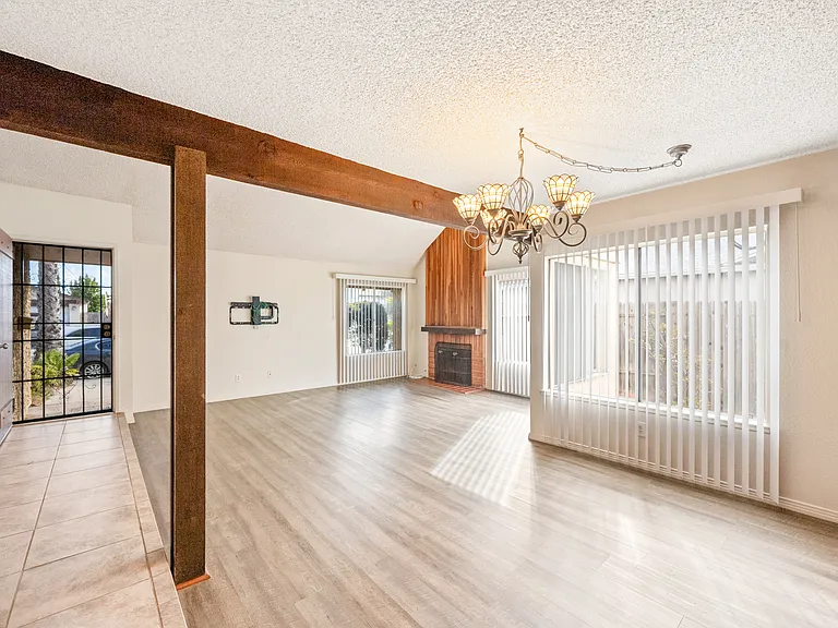 8936 Libra Dr — Photo 6