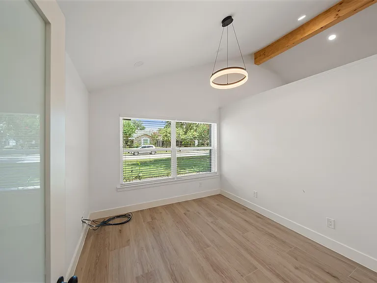 9323 Portal Dr — Photo 14