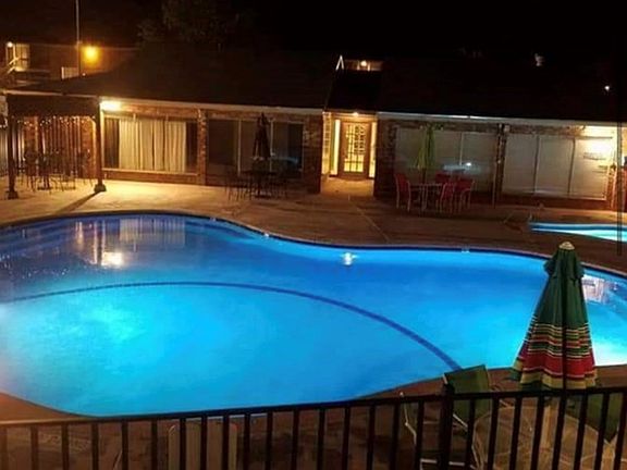 3rd image of 6701 Eastridge Rd Unit 810