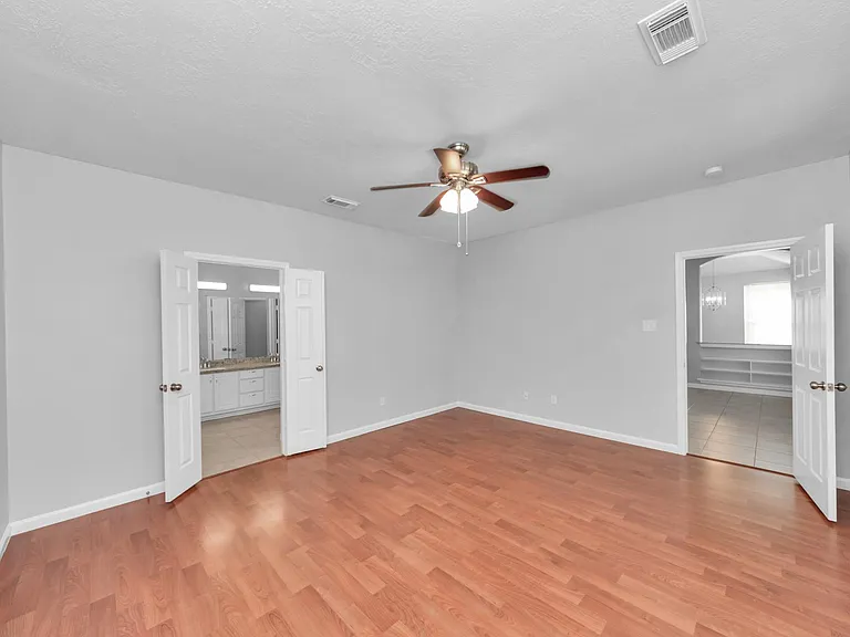 1819 Misty Falls Ln — Photo 17