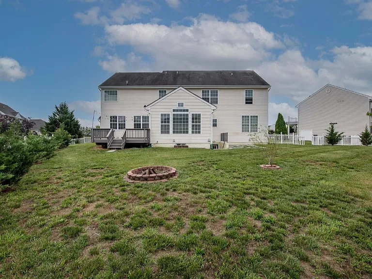 73 Anthony Taylor Way — Photo 5