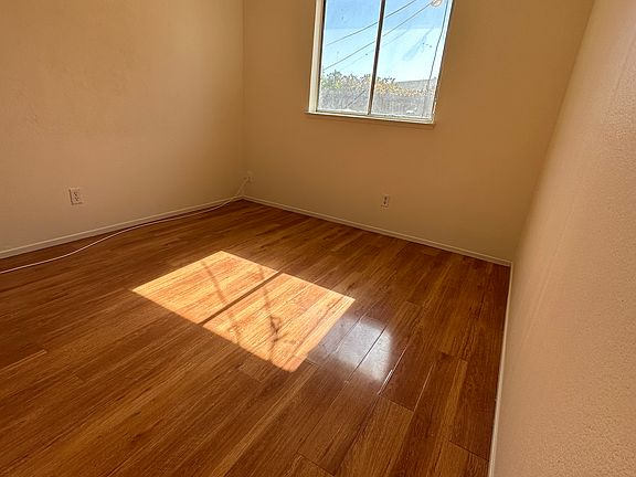 5th image of 5660 Kevinberg Dr