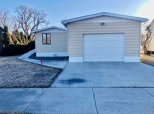 408 N Cedar St, Townsend, MT 59644