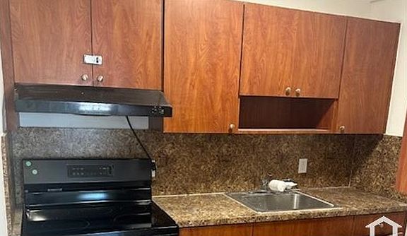5th image of 1365 NW 55th Ter Unit B