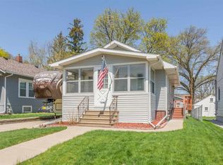 1144 J Ave NW, Cedar Rapids, IA 52405
