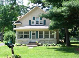 19228 Gillis St NW, Oak Grove, MN 55011