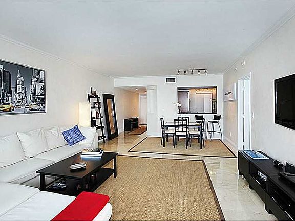 4th image of 1331 Brickell Bay Dr APT 1507